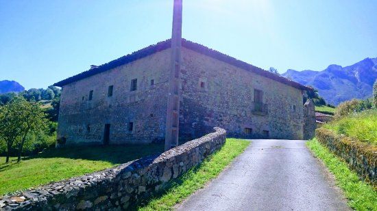 el Palacio de Cernuda