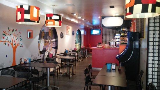 Bowies Cafe