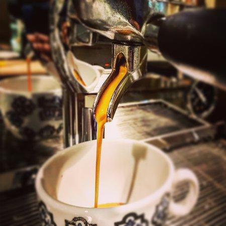 Petit Cheri Cafe
