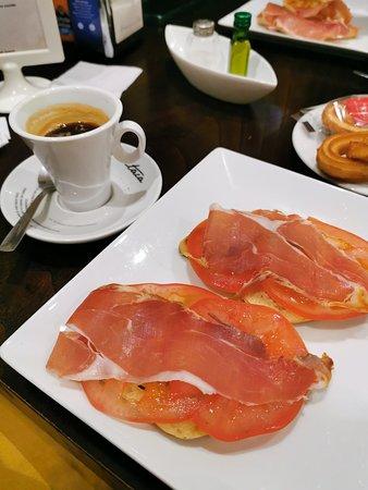Cafe Tree