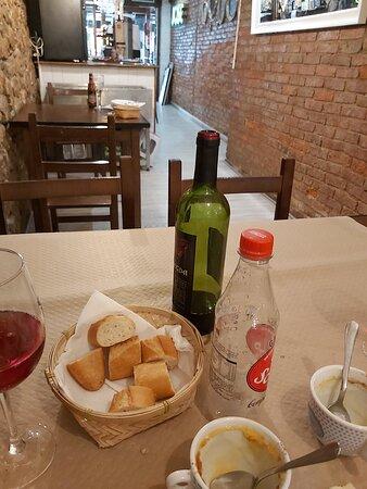Taperia Bar Jose